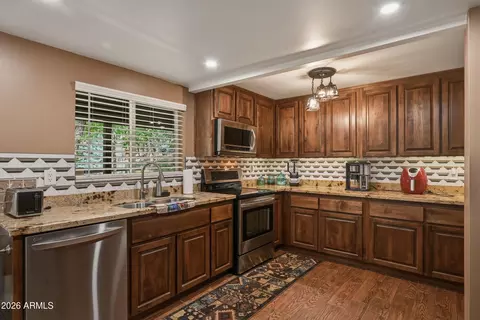 Kitchen - 6401 W Randall Dr W, Pine, AZ 85544 photo 2 of 3