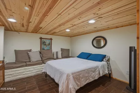 Bedroom - 6401 W Randall Dr W, Pine, AZ 85544 photo 5 of 5