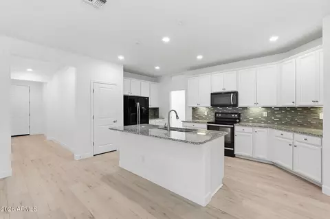 Entry Way - 3934 E Constitution Dr, Gilbert, AZ 85296 photo 1 of 3