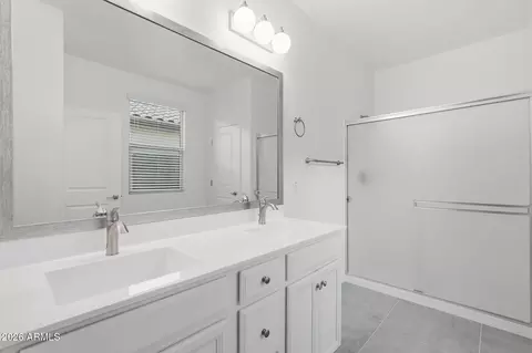 Bath - 3934 E Constitution Dr, Gilbert, AZ 85296 photo 1 of 3
