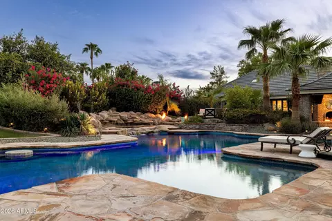 Exterior - 641 E San Pedro Ave, Gilbert, AZ 85234 photo 14 of 18