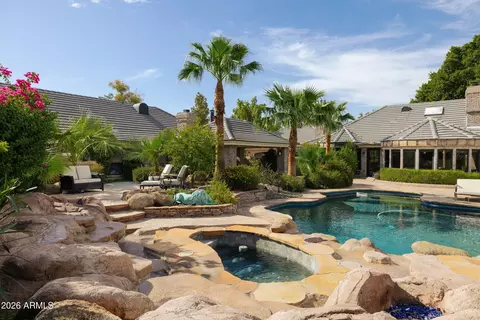 Exterior - 641 E San Pedro Ave, Gilbert, AZ 85234 photo 8 of 18
