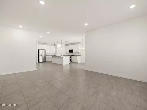 Living - 30583 W Hackberry Ln, Buckeye, AZ 85396 photo 2 of 2