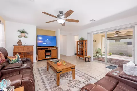 Living - 1778 S Hayley Rd, Apache Junction, AZ 85119 photo 2 of 4