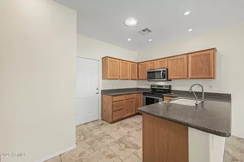 Kitchen - 10960 E Monte Ave #174, Mesa, AZ 85209 photo 2 of 4