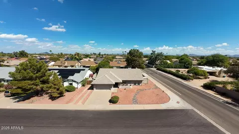 View/Area - 4352 E Blanche Dr, Phoenix, AZ 85032 photo 3 of 21