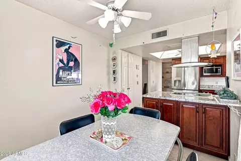 Dining - 4352 E Blanche Dr, Phoenix, AZ 85032 photo 4 of 4