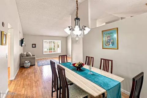 Dining - 4352 E Blanche Dr, Phoenix, AZ 85032 photo 2 of 4