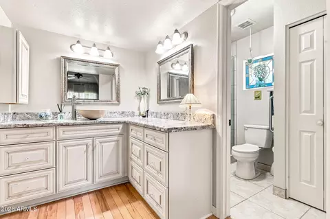 Bath - 4352 E Blanche Dr, Phoenix, AZ 85032 photo 6 of 6