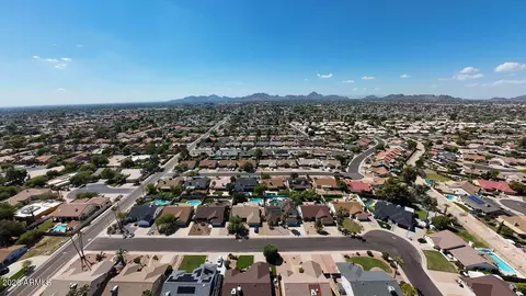 View/Area - 4352 E Blanche Dr, Phoenix, AZ 85032 photo 17 of 21