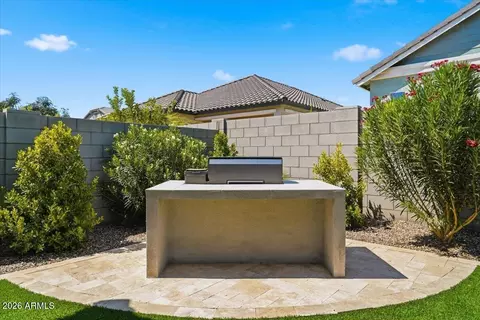 Exterior - 4252 E John St, Gilbert, AZ 85295 photo 5 of 10