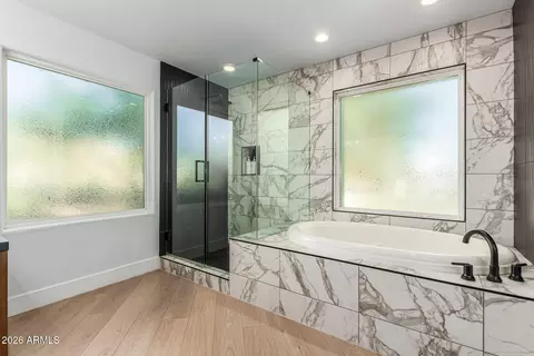 Bath - 6446 E Trailridge Cir #45, Mesa, AZ 85215 photo 1 of 7