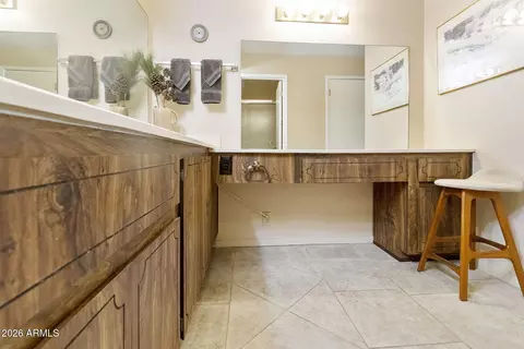 Bath - 7744 E Park View Dr, Mesa, AZ 85208 photo 2 of 4