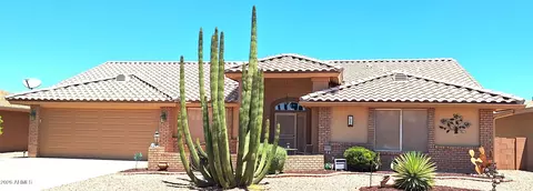7952 E Navarro Ave, Mesa, AZ 85209