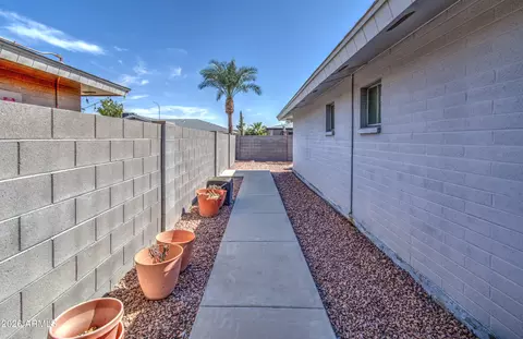 Exterior - 4025 E Crescent Ave, Mesa, AZ 85206 photo 6 of 7