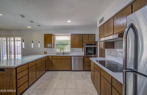 Kitchen - 4025 E Crescent Ave, Mesa, AZ 85206 photo 1 of 4