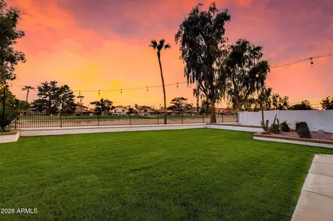 7507 W Sequoia Dr, Glendale, AZ 85308