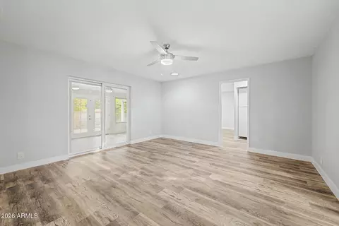 Living - 4143 E Crescent Ave, Mesa, AZ 85206 photo 6 of 10