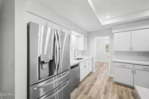 Kitchen - 4143 E Crescent Ave, Mesa, AZ 85206 photo 4 of 4