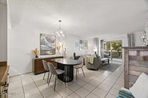 Dining - 4150 E Cactus Rd #120, Phoenix, AZ 85032 photo 1 of 4