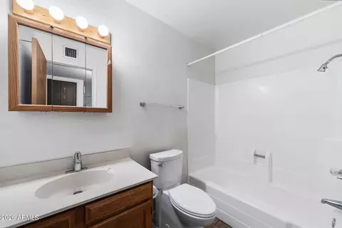 Bath - 573 E Linda Ave, Apache Junction, AZ 85119 photo 2 of 2