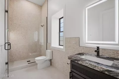 Bath - 8058 E Palm Ln, Mesa, AZ 85207 photo 7 of 7