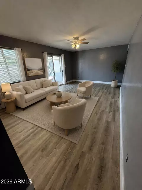 Living - 815 E Cavalier Dr, Phoenix, AZ 85014 photo 4 of 4