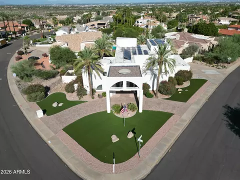 View/Area - 3307 E Kachina Dr, Phoenix, AZ 85044 photo 2 of 5