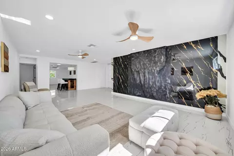 Other - 833 E Butler Dr, Phoenix, AZ 85020 photo 3 of 15