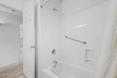 Bath - 11510 E Milagro Ave, Mesa, AZ 85209 photo 4 of 4