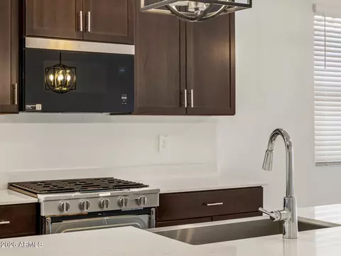 2510 Enantio Rd, San Tan Valley, AZ 85143