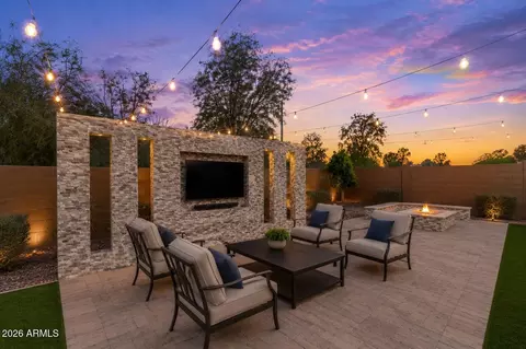 7369 W Cactus Wren Way, Florence, AZ 85132
