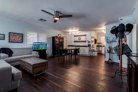 Living - 813 E Glendale Ave, Phoenix, AZ 85020 photo 1 of 1