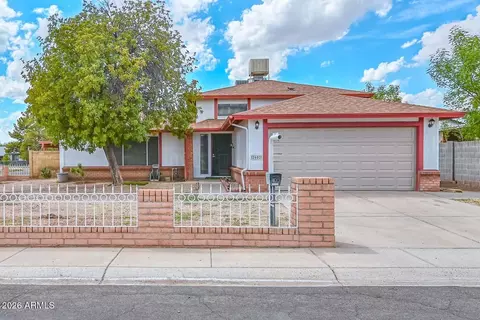 Exterior - 2602 N 60th Dr, Phoenix, AZ 85035 photo 3 of 11