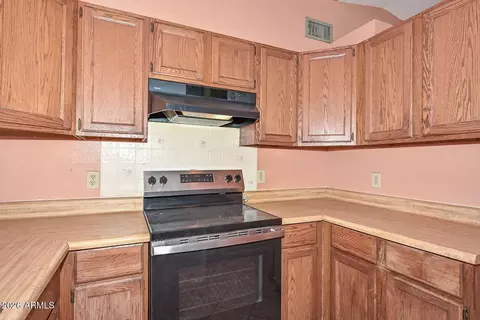 Kitchen - 2602 N 60th Dr, Phoenix, AZ 85035 photo 3 of 4