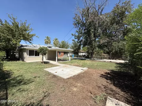 Exterior - 3005 E Hubbell St, Phoenix, AZ 85008 photo 2 of 5