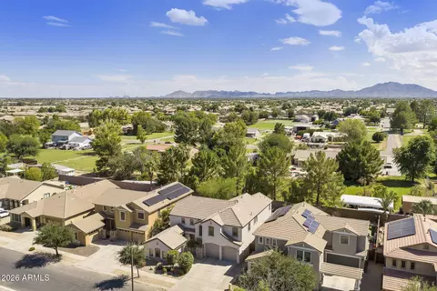 View/Area - 3683 E Phelps St, Gilbert, AZ 85295 photo 2 of 9