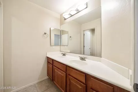 Bath - 3683 E Phelps St, Gilbert, AZ 85295 photo 2 of 6