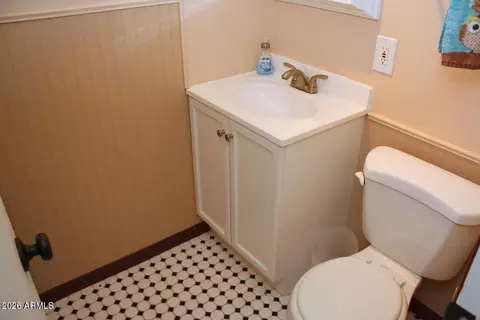 Bath - 6384 W Jan Dr, Pine, AZ 85544 photo 2 of 2