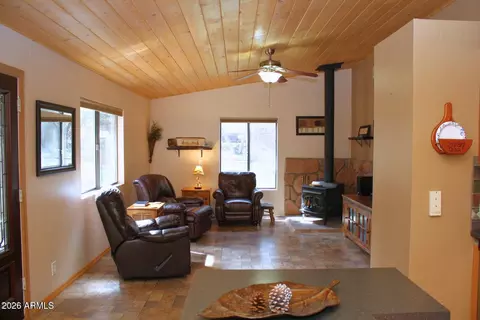 Living - 6384 W Jan Dr, Pine, AZ 85544 photo 2 of 2