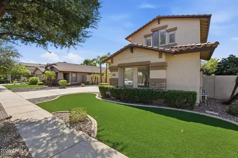 Exterior - 4481 E Lantern Pl, Gilbert, AZ 85297 photo 9 of 10