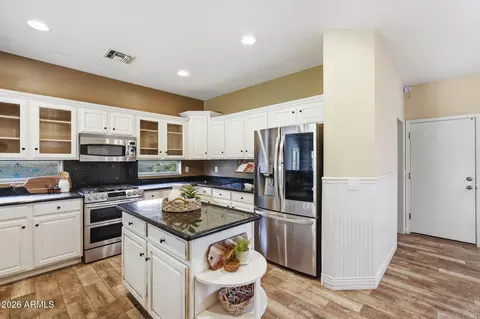 Kitchen - 4481 E Lantern Pl, Gilbert, AZ 85297 photo 1 of 5