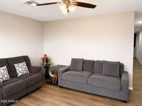 1947 E Raymond St, Phoenix, AZ 85040 photo 4