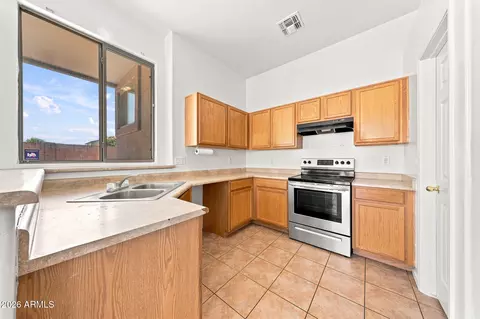 Kitchen - 321 W Harwell Rd, Phoenix, AZ 85041 photo 1 of 4