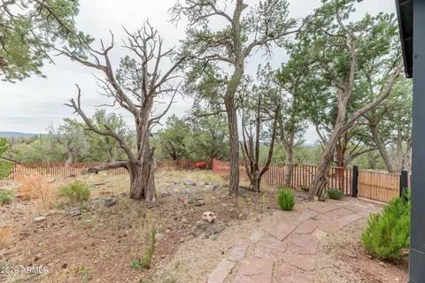 Exterior - 8200 W Rolling Ridge Rd, Ash Fork, AZ 86320 photo 3 of 4