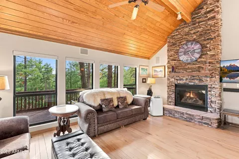 Living - 5237 N Dime Dr, Pine, AZ 85544 photo 2 of 2
