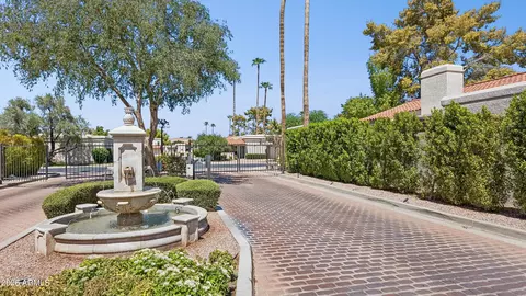 7215 E Buena Terra Way, Scottsdale, AZ 85250