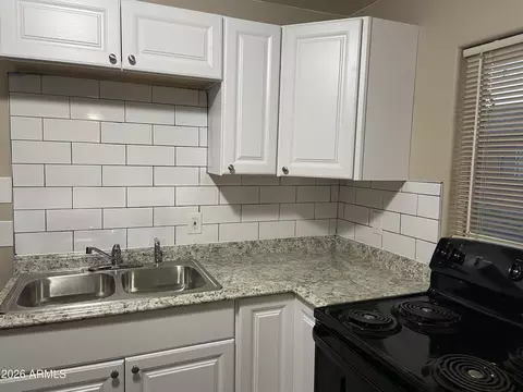 Kitchen - 1597 W Mountain View Rd, Phoenix, AZ 85021 photo 2 of 4