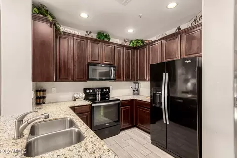 Kitchen - 7726 E Baseline Rd #154, Mesa, AZ 85209 photo 2 of 3