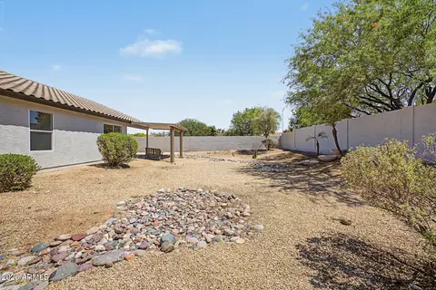 Exterior - 1325 E Constance Way, Phoenix, AZ 85042 photo 9 of 10